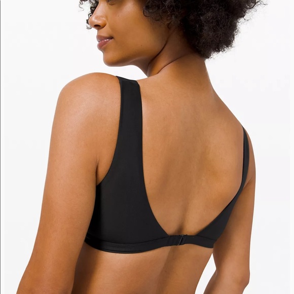 Lululemon Waterside V Swim Top *C/D Cup - black - Picture 2 of 7